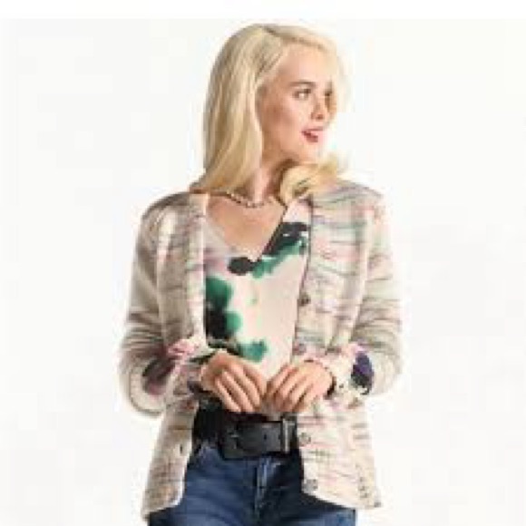 NWOT Cabi Mystic Blouse - Picture 3 of 6